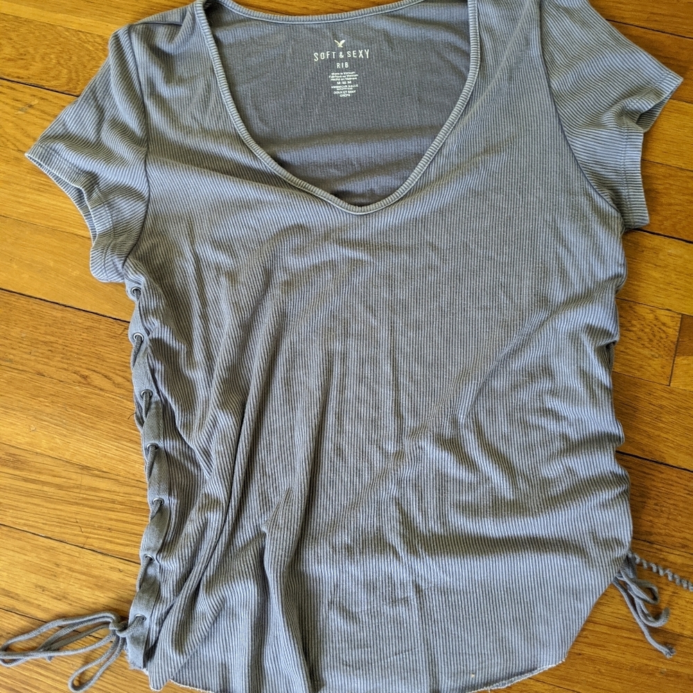 AE lace-up v-neck T